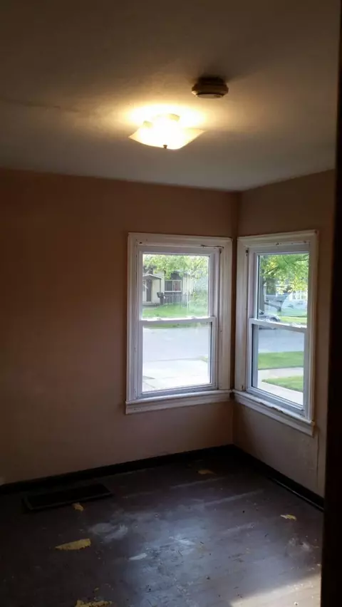 607 N Wheeler St, Griffith, IN 46319 photo 14