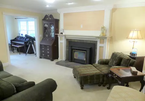 9743 W Rustic Dr, De Motte, IN 46310 photo 21
