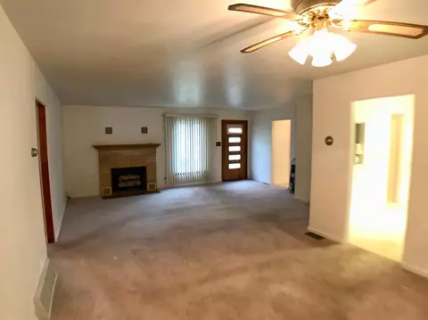 2245 W 41st Ave, Gary, IN 46408 photo 6