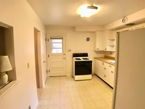 2245 W 41st Ave, Gary, IN 46408 photo 8