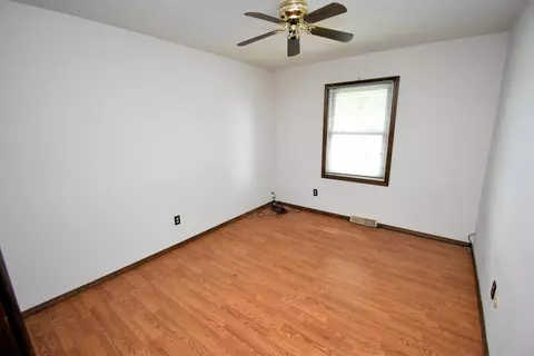 9352 Buchanan St, Crown Point, IN 46307 photo 8