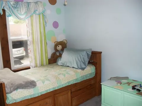 814 N Broad St, Griffith, IN 46319 photo 7