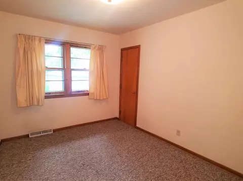8124 Jackson Ave, Munster, IN 46321 photo 9