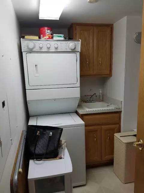 903 Swan Dr #1-D, Dyer, IN 46311 photo 11