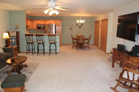 964 Elm Dr, Crown Point, IN 46307 photo 4