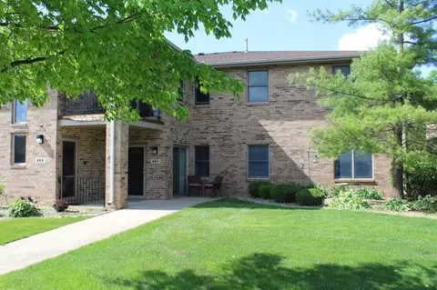 964 Elm Dr, Crown Point, IN 46307 photo 1