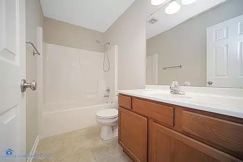 7032 Tompkins Ct, Schererville, IN 46375 photo 10