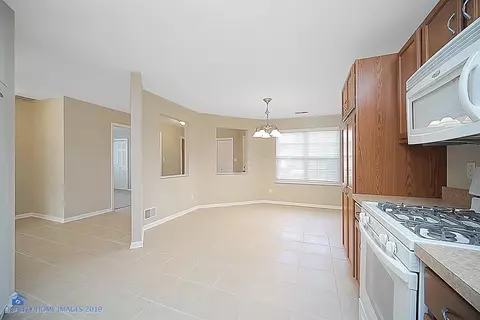 7032 Tompkins Ct, Schererville, IN 46375 photo 3
