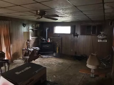 422 N Lindberg St, Griffith, IN 46319 photo 4