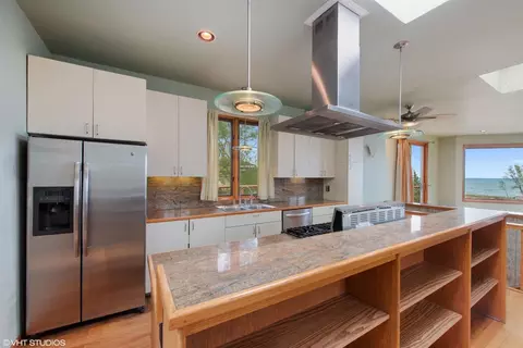 7600 Oak Ave, Gary, IN 46403 photo 3