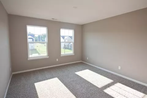 8819 Drake Dr, Saint John, IN 46373 photo 5