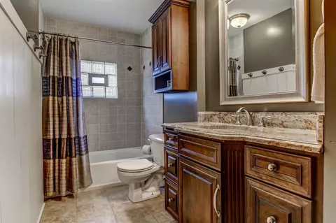 111 Schmidt Dr, Dyer, IN 46311 photo 13