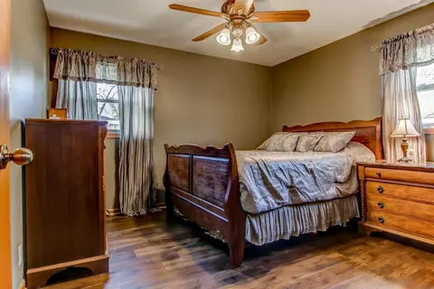 111 Schmidt Dr, Dyer, IN 46311 photo 12