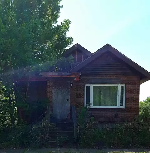 2105 W 10th Pl, Gary, IN 46404 photo 1