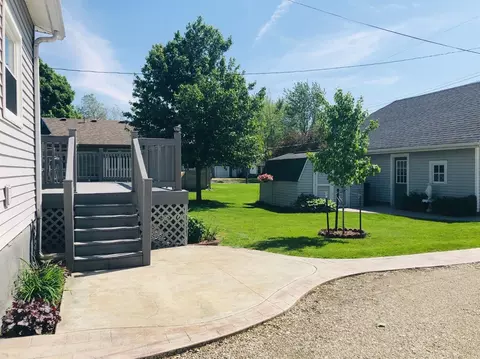 402 N Washington Ave, Fowler, IN 47944 photo 5