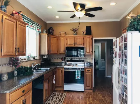 402 N Washington Ave, Fowler, IN 47944 photo 11