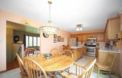 613 N Wren Ln, Griffith, IN 46319 photo 7