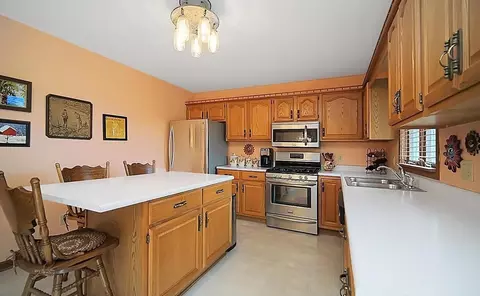 613 N Wren Ln, Griffith, IN 46319 photo 11