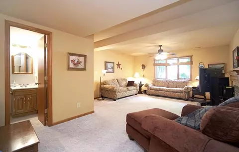 613 N Wren Ln, Griffith, IN 46319 photo 20