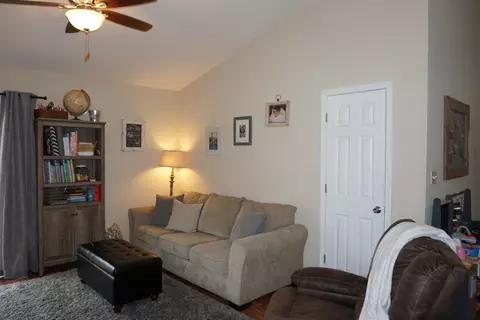 697 Dearborn Rd #A, Valparaiso, IN 46385 photo 6