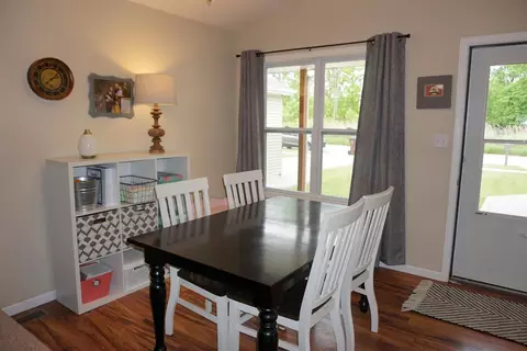697 Dearborn Rd #A, Valparaiso, IN 46385 photo 8