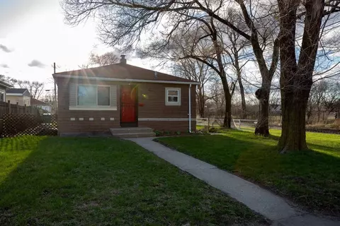 1300 Willard St, Gary, IN 46404 photo 2