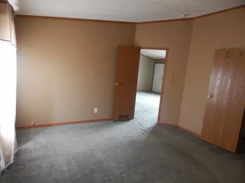 2183 E 450, La Porte, IN 46350 photo 19