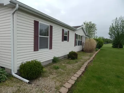 2183 E 450, La Porte, IN 46350 photo 4
