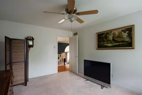 2827 Morningside Dr, Crown Point, IN 46307 photo 10