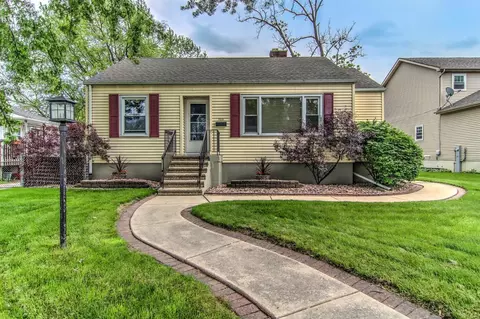 723 N Broad St, Griffith, IN 46319 photo 1