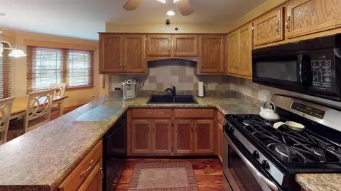 2850 Blaney Dr, Dyer, IN 46311 photo 3