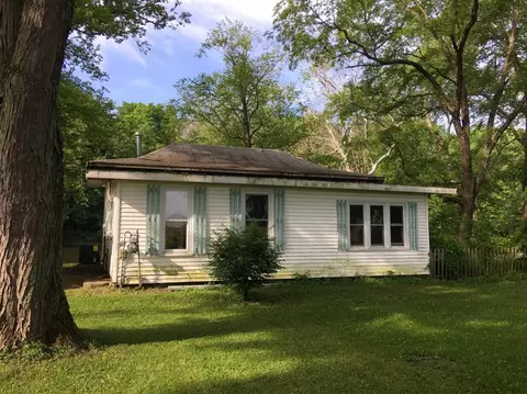 841 E 75, Winamac, IN 46996 photo 1