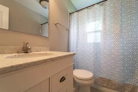 826 N Cline Ave, Griffith, IN 46319 photo 13