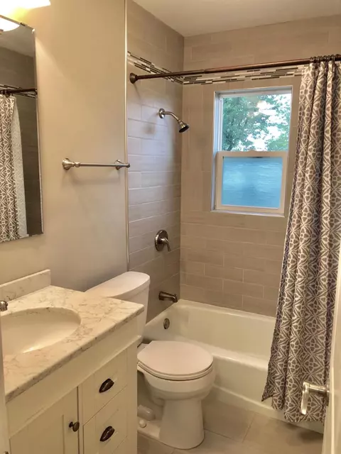 826 N Cline Ave, Griffith, IN 46319 photo 14