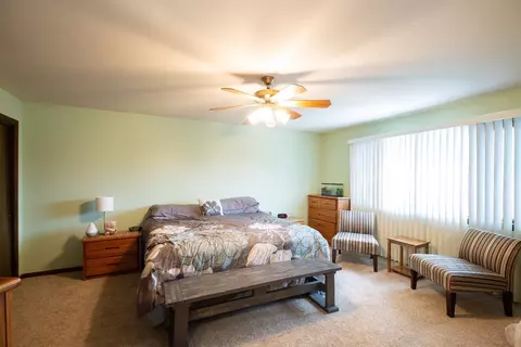 8112 Tapper Ave, Munster, IN 46321 photo 7
