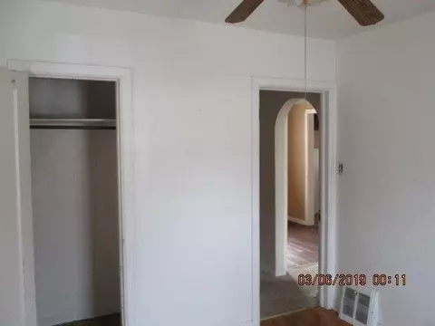 6827 E 4th Ave, Gary, IN 46403 photo 7