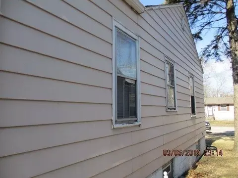 6827 E 4th Ave, Gary, IN 46403 photo 3