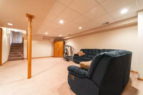 8940 King Pl, Crown Point, IN 46307 photo 28