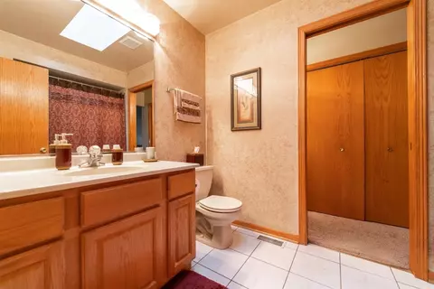8940 King Pl, Crown Point, IN 46307 photo 22