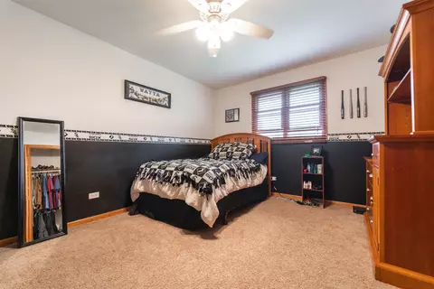 8940 King Pl, Crown Point, IN 46307 photo 21