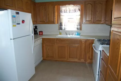 2129 Davis Ave, Whiting, IN 46394 photo 5