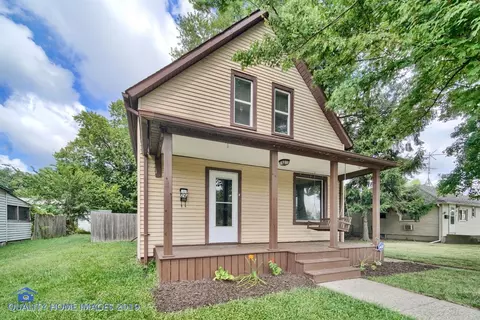 26 Lincoln St, Porter, IN 46304 photo 2