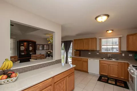 9971 Forest St, Dyer, IN 46311 photo 7
