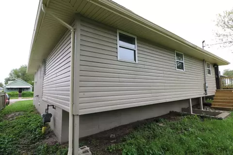 1720 Arthur St, Gary, IN 46404 photo 7