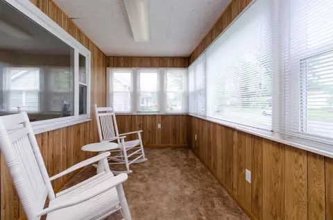 7950 Bertram Ave, Hammond, IN 46324 photo 10