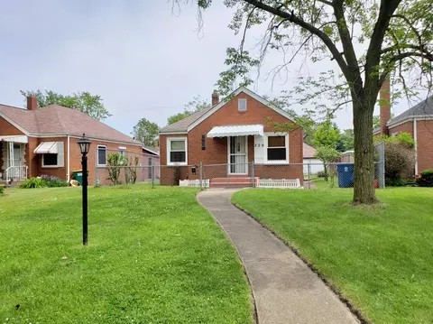 229 Roosevelt St, Gary, IN 46404 photo 2