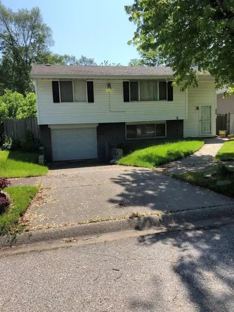 2429 Hendricks St, Gary, IN 46404 photo 2