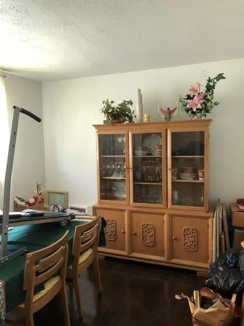 2429 Hendricks St, Gary, IN 46404 photo 6