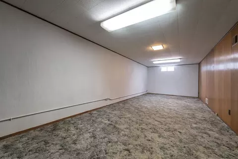 1040 N Jay Ave, Griffith, IN 46319 photo 19