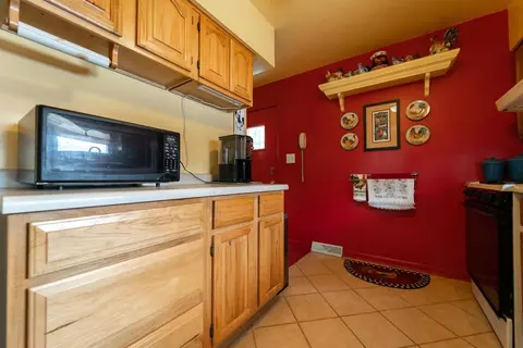 1040 N Jay Ave, Griffith, IN 46319 photo 18